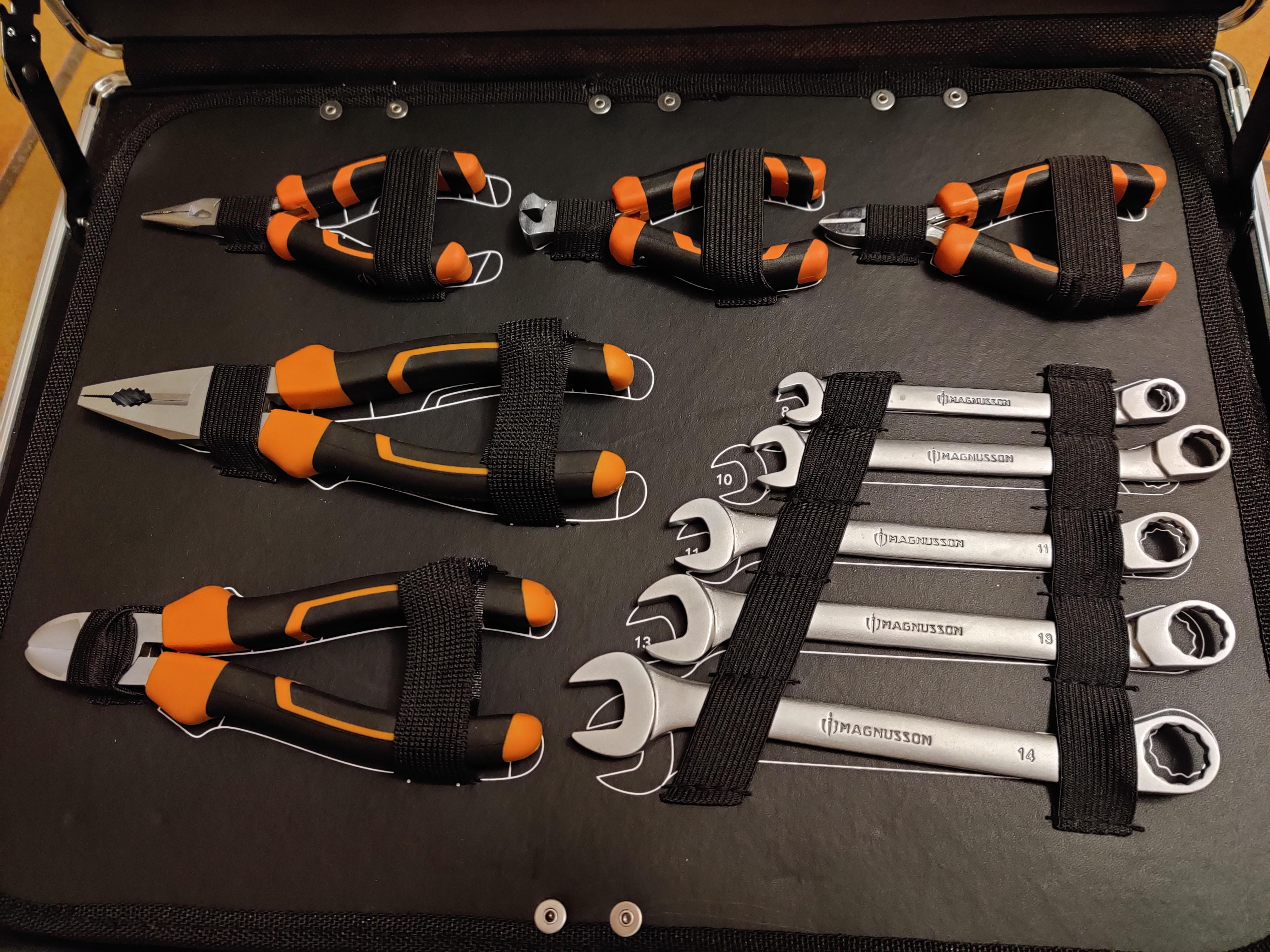 Mallette A Outils 119 Pieces Magnusson Brico Depot