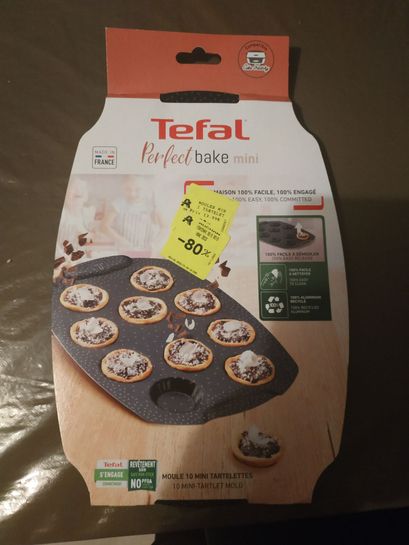 Selection Moules à Gâteaux Tefal PerfectBake Mini - Exemple Moule à Donuts  (via coupon) - Anti Adhésif, Aluminium, Fabriqué en France –
