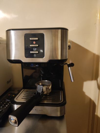 Cette machine à café Delonghi Dedica Style à moins de 190 euros se