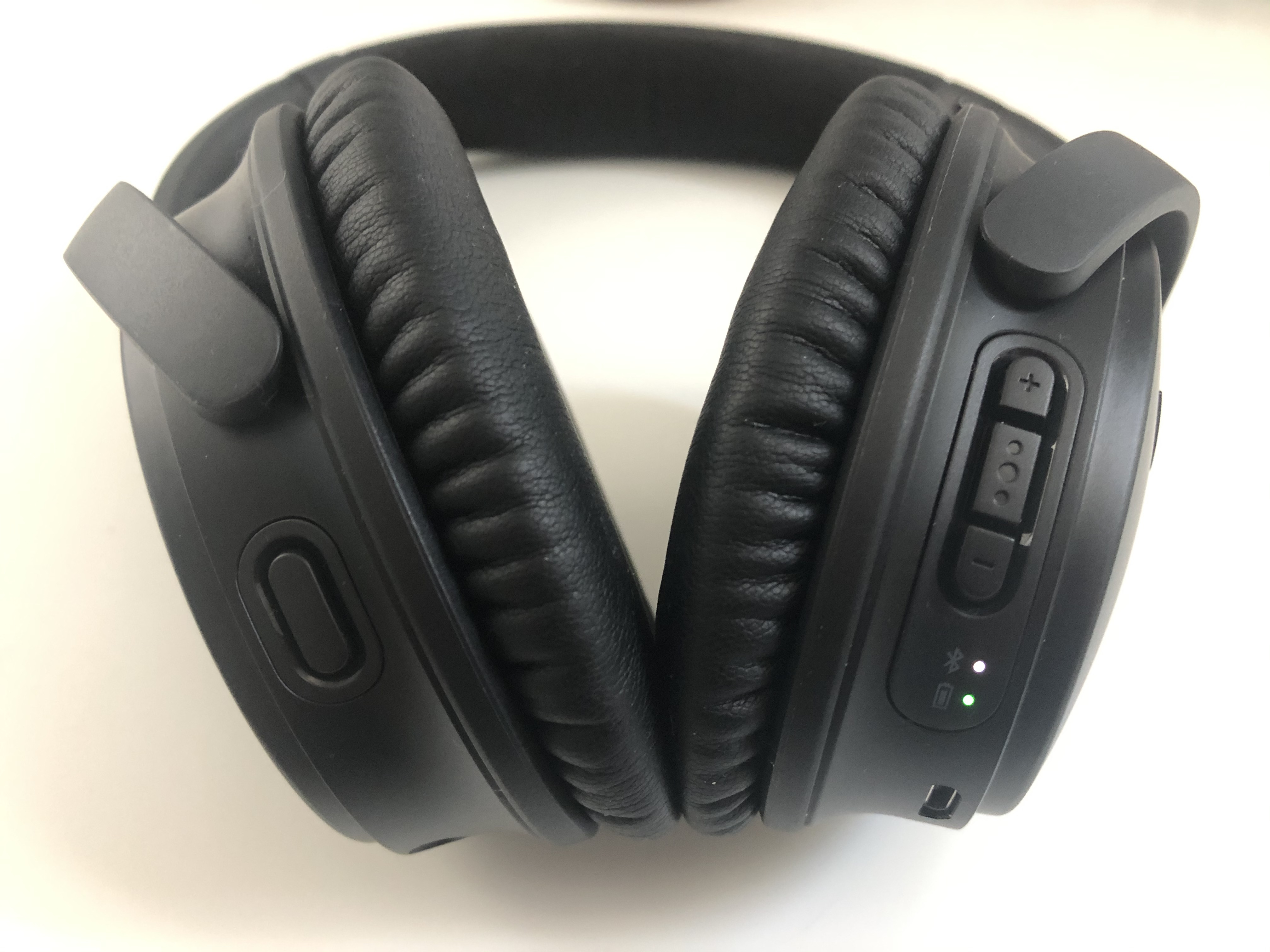 Bose QuietComfort 25 Casque filaire Circum-aural à Réduction du Bruit -  Android – Noir