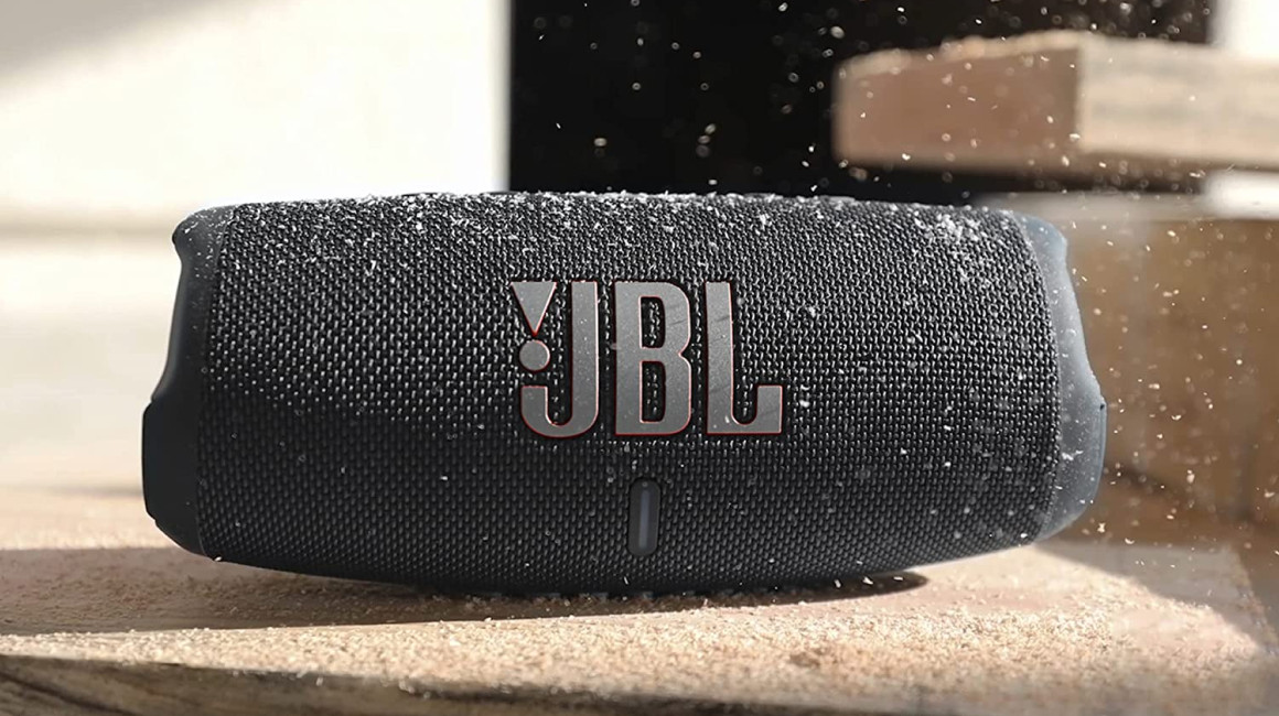 JBL Charge 5 Black Haut-parleur portable sans fil