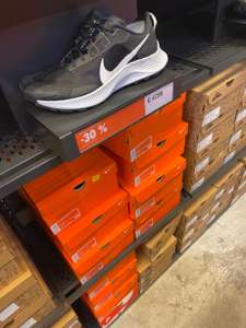Baskets Nike Pegasus Trail 3 pour homme - Nike Factory Rives d'Arcins - Bègles (33)