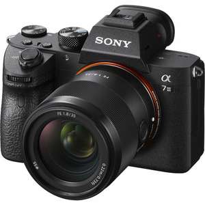 Appareil Photo Numérique Hybride Sony Alpha 7 III + Objectif 35mm F1.8