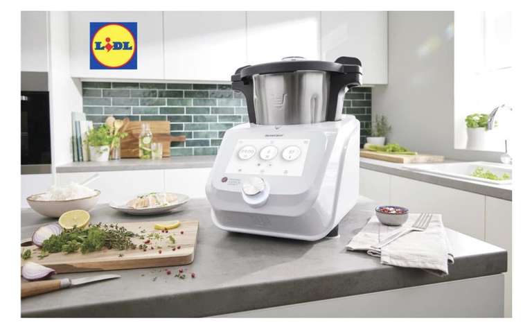 Test Silvercrest Monsieur Cuisine Smart : Lidl peaufine la recette de son  robot-cuiseur - Les Numériques