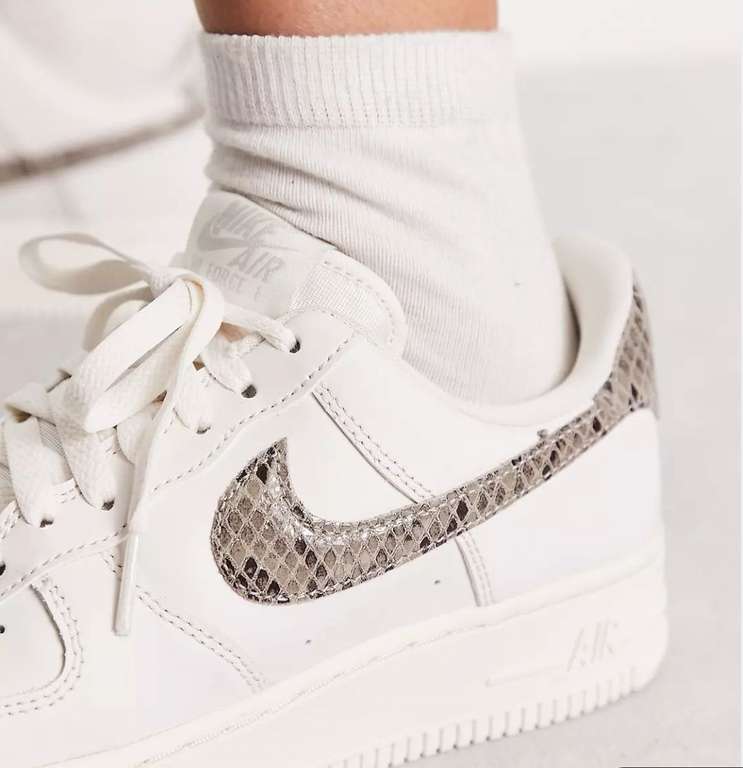 baskets Nike Air Force 1 '07 - Taille 36 au 44