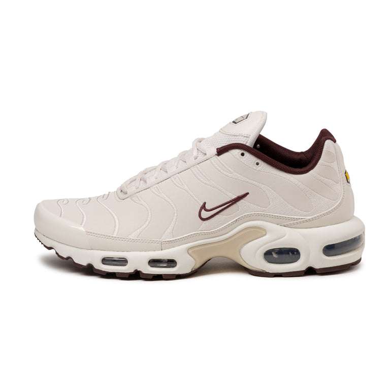 burgundy tn air max