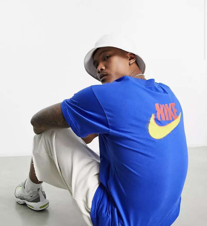 T-shirt Nike avec logo multicolore - Bleu