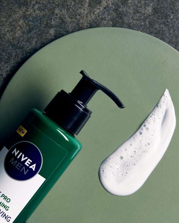 Crème à raser Nivea Men ultra apaisante Sensitive Pro (1 x 200 ml), à l’Huile de Chanvre Bio et Vitamine E (via Prévoyez et Économisez)
