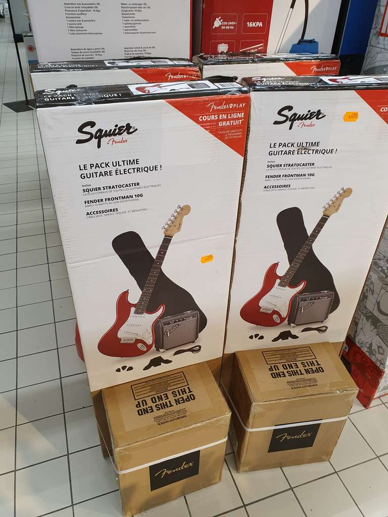 Pack guitare électrique Squier Stratocaster + ampli Fender Frontman 10G - Ecully (69)