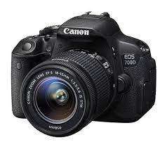Appareil photo Reflex Canon EOS 700D + Objectif Canon EF-S IS STM 18 - 55 mm f/3.5 - 5.6 (vendeur tiers)