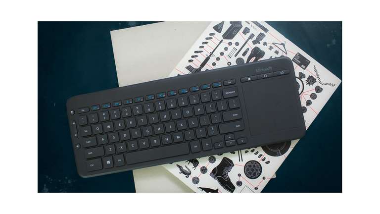 Clavier sans fil avec pavé tactile Microsoft All in One Media Keyboard - noir (N9Z-00007)