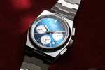 Montre Tissot PRX Chronographe automatique cadran bleu bracelet acier 42 mm