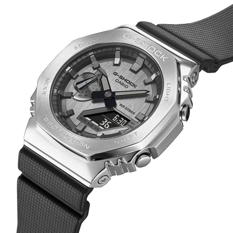 Montre Casio G-Shock Casioak Métal GM-2100-1AER - Boîtier Acier inox et Résine renforcée, bracelet noir, 20ATM