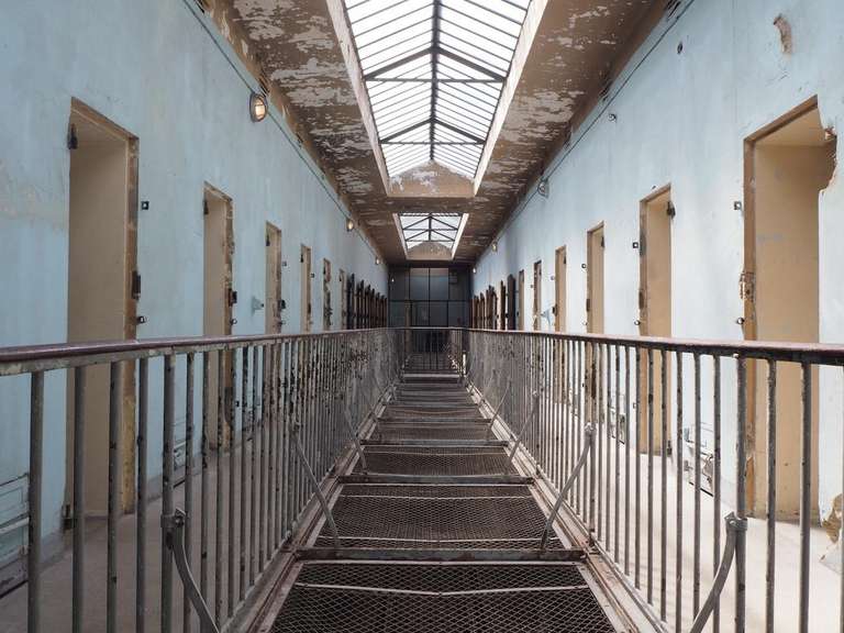 Visites guidées thématiques gratuites : parcours de femmes - prison de Montluc Lyon (69)