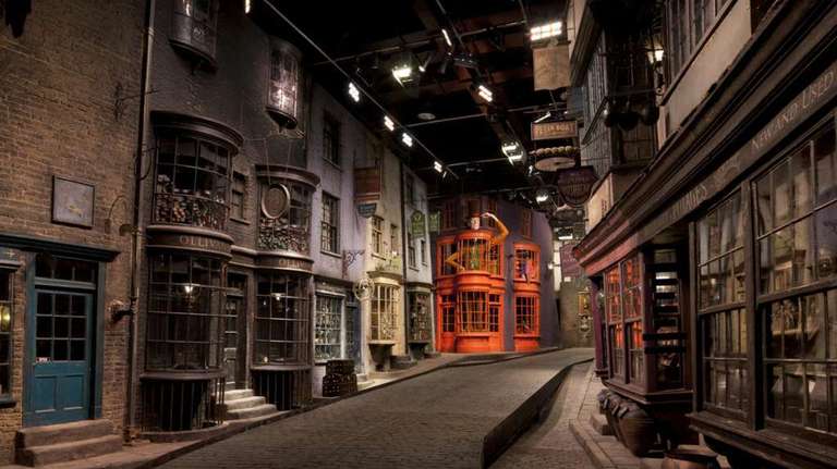 Séjour de 3 jours et 2 nuits pour 2 personnes à Londres Hôtel 3* + Studio Harry Potter + Vol A/R au départ de Paris (239€/pers)