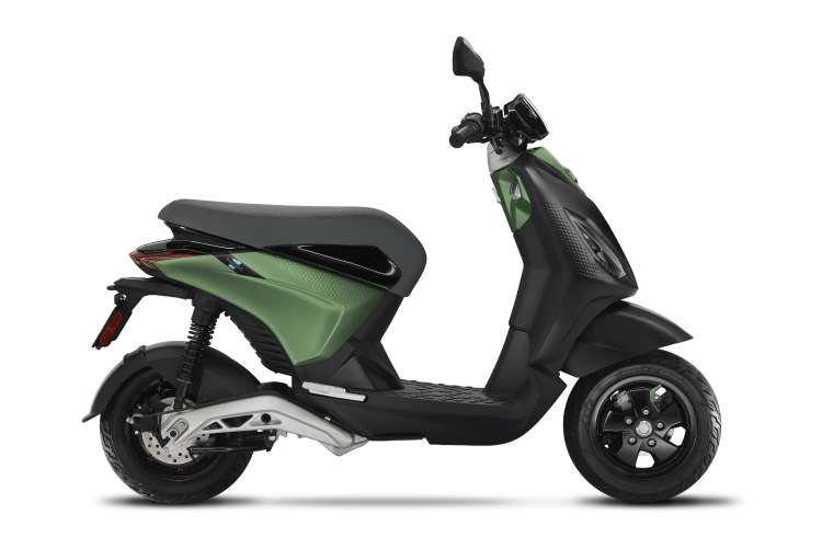 Scooter électrique Piaggio 1 Active - Coloris au choix (via remise Piaggio + Bonus écologique)