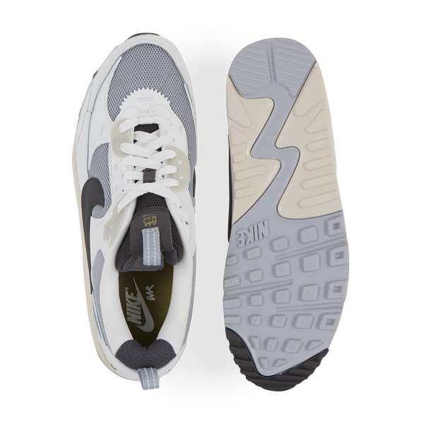 Baskets Homme Nike Air 90 Futura - Tailles Disponibles Dealabs.com