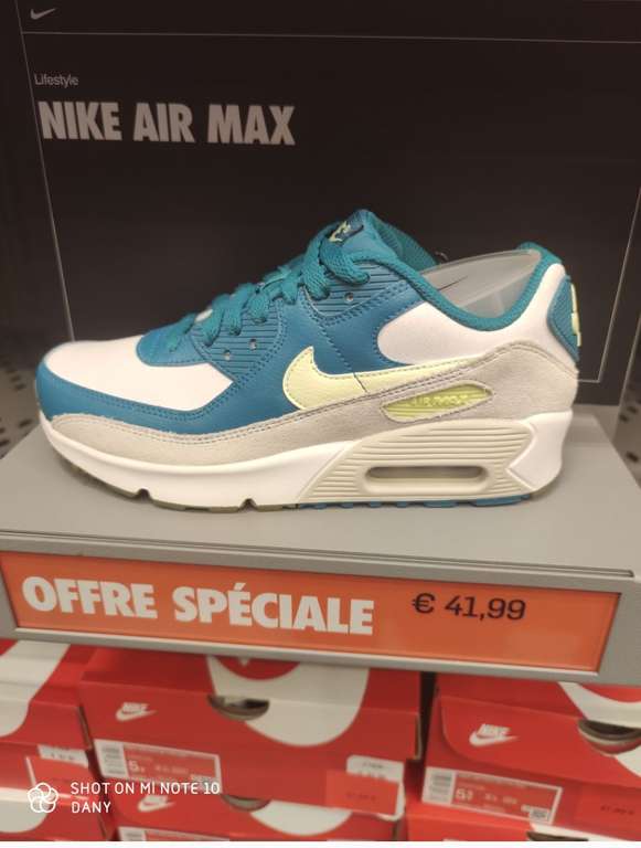 Chaussures Nike Air Max - Tailles 34 à 39 (Claye-Souilly 77)
