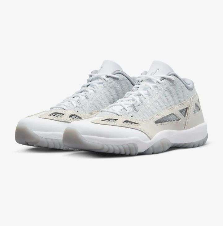 Baskets Homme Nike Air Jordan 11 Reto Low IE - Blanc, du 35.5 au 45