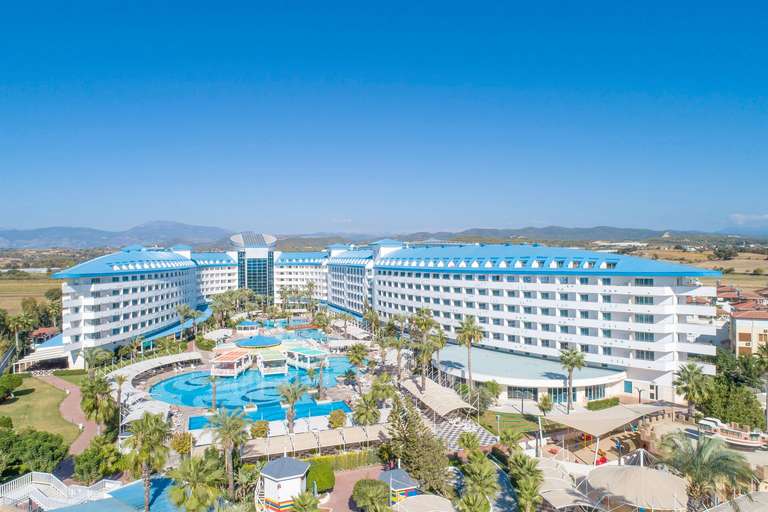 Séjour 8j/7n pour 2 - All inclusive au Crystal Admiral Resort Suites & Spa - 5* à Antalya de Paris du 11 au 18 oct 2023 (416€ par pers)