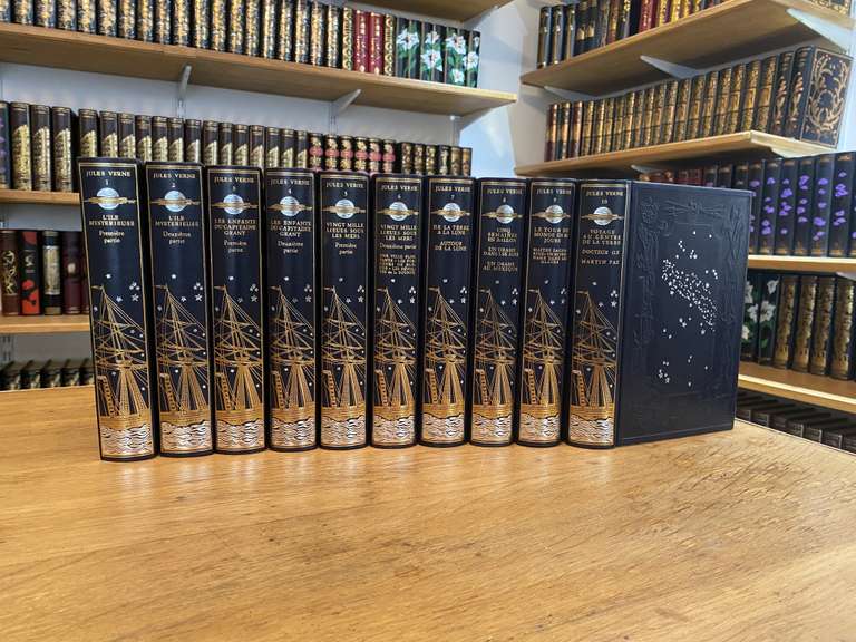 Voyages extraordinaires de Jules Verne - 10 Volumes (jeandebonnot.fr)