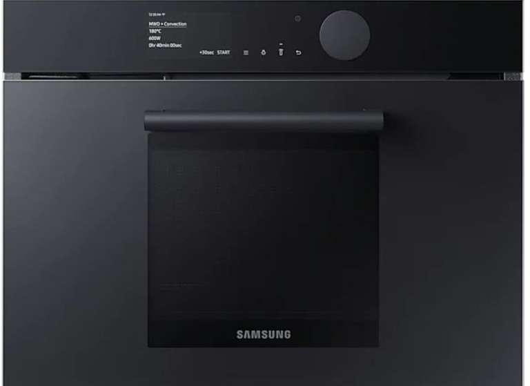 Four combiné Samsung Infinite Line NQ50T9539BD