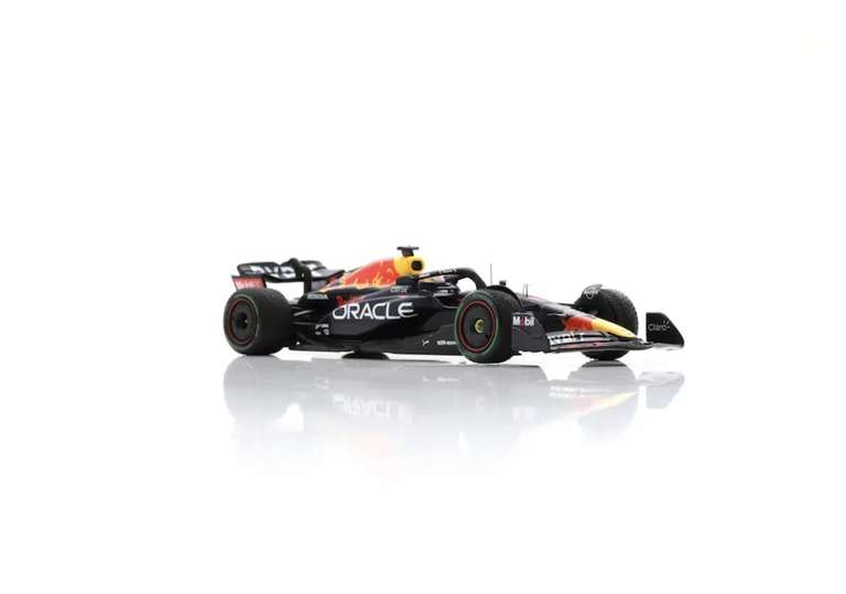 Oracle Red Bull Racing RB18 No.1 Max Verstappen Japon GP 2022 Champion du Monde
