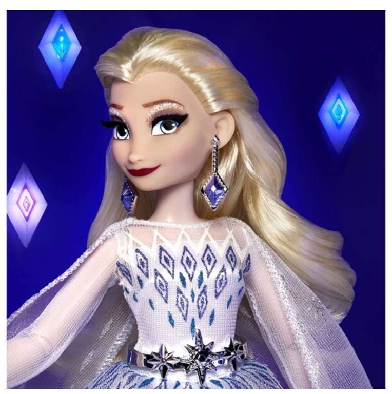 Poupée Elsa poussiere d'étoiles LA REINE DES NEIGES 2 : la poupée