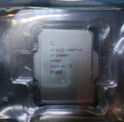 Processeur Intel Core i5-13600KF (5,1 GHz, 14 Cœurs, LGA 1700) - Tray