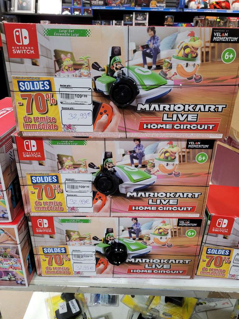 Jeu Mario kart Live : Home Circuit Switch Version Luigi sur Nintendo Switch - Migros Thoiry (01)
