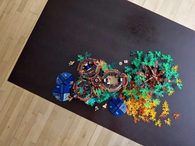 Jeu de construction Lego Ideas (21318) - La cabane dans l’arbre (kitstore.fr)