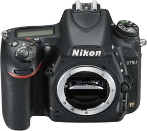 Appareil photo Reflex numérique NIKon D750 - Boitier nu, Capteur plein format 25 MP, viseur pentaprisme 0.70x, 100 à 12800 Iso