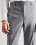 Jusqu'à 80% de réduction sur les articles mi-saison - Ex : Pantalon de costume slim fit - Gris (du 36 au 48)
