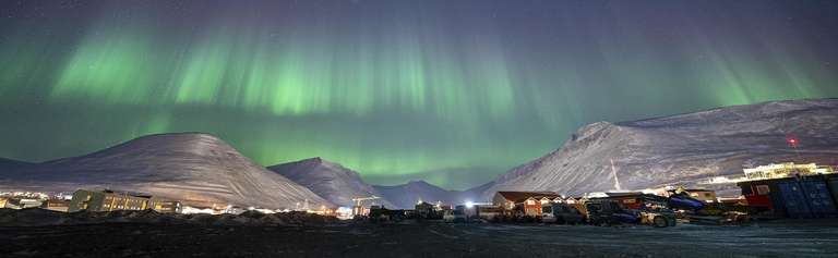 Vol Paris (CDG) <=> Longyearbyen (Norvège arctique), du 19 au 25 octobre, avec escales, via Norwegian & Scandinavian