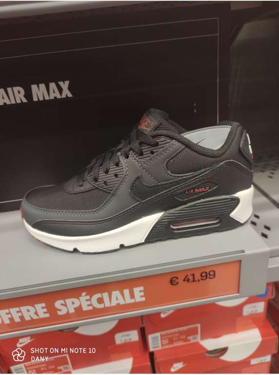 Chaussures Nike Air Max - Tailles 34 à 39 (Claye-Souilly 77)