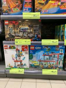Sélection de Lego en promotion - Ex: Lego Batman Batcave 76183 - Hyper U Pontarlier (25)