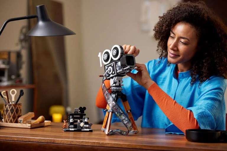 LEGO Disney : La caméra Hommage à Walt Disney 43230 (12€ cagnottés)