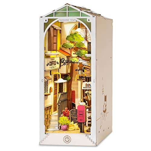 Jouet maison de poupée en bois Diorama Robotime Sakura Densya (via coupon - vendeur tiers)