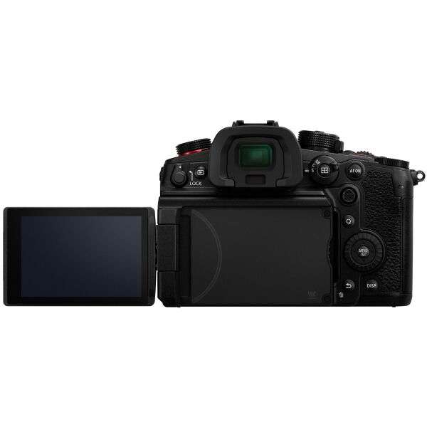 Appareil photo hybride Panasonic DC-GH6 (Boitier nu) + Support SSD universel + SSD externe Sandisk Extreme 2 To offert (via ODR 400€)