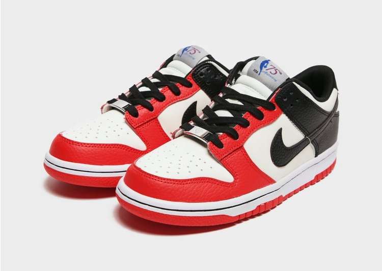 Baskets Nike Dunk Low Chicago - Taille 38 – Dealabs.com