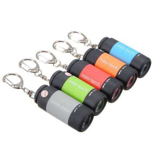 Mini lampe de poche rechargeable via USB - coloris aléatoire (vendeur tiers)