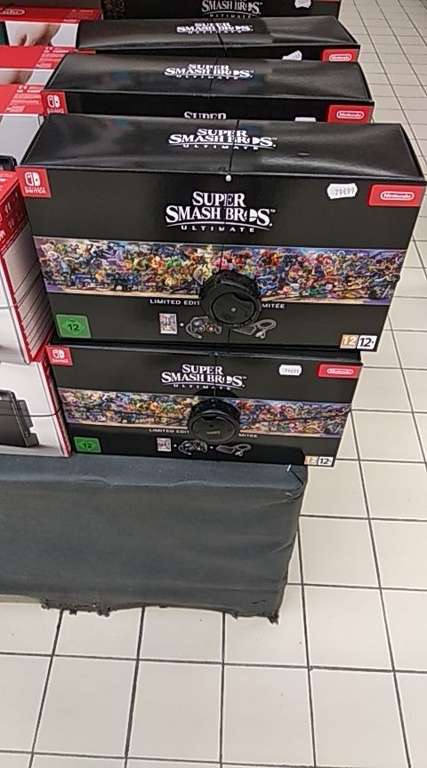 Jeu Super Smash Bros. Ultimate sur Nintendo Switch collector édition - Auchan Louvroil (59)
