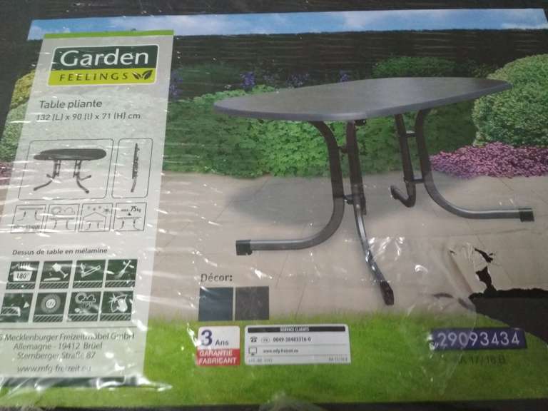 Table de salon de jardin en aluminium 132x90cm - Lilliers (62)