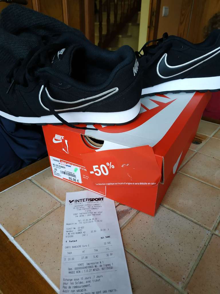 Chaussures de running Nike MD H18 Runner - Noir - Pontault Combault (77)