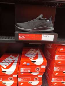 Paire de chaussures Nike Viale - Taille au choix - Chambray-lès-Tours (37)