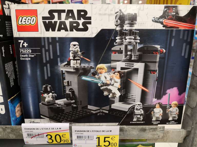 50% de réduction sur une sélection de Lego Star Wars - Valony (95)