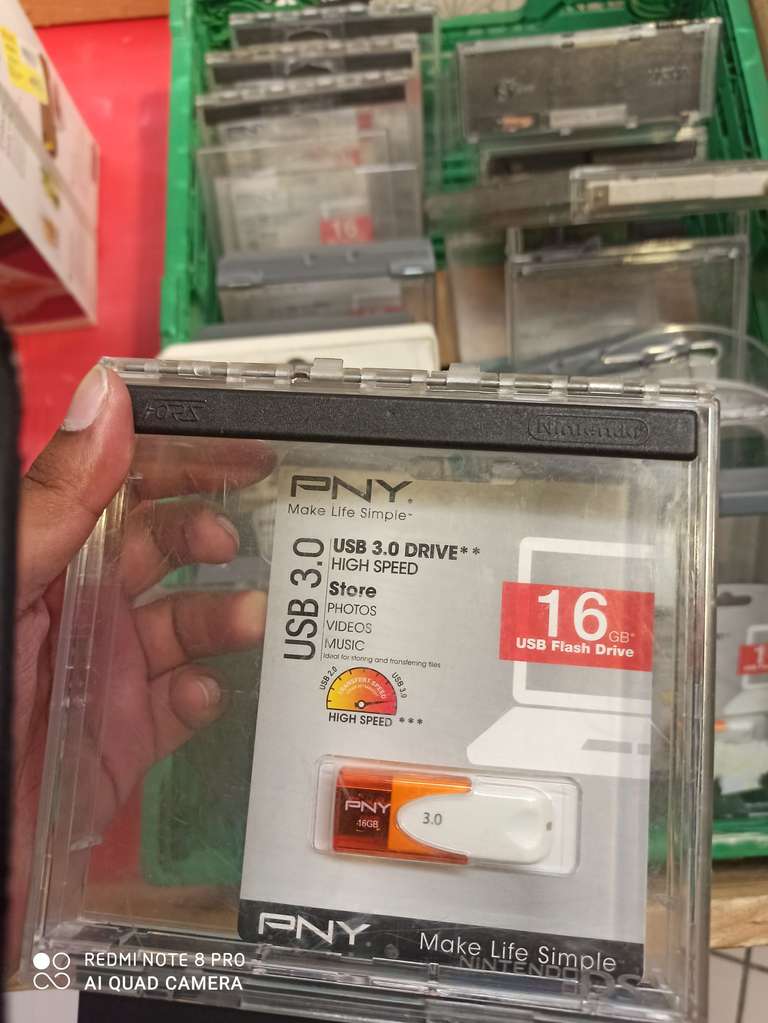 Clé USB PNY 3.0, 16Go - Villejuif (94)
