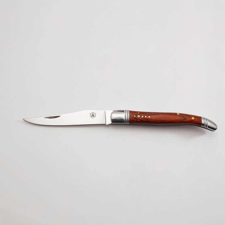 Sélection de couteaux et ménagères Laguiole en promotion - Ex : Couteau pliant 22cm + Etui en cuir + Affuteur