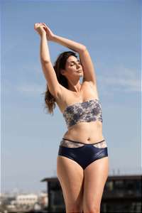 Sélection de culottes menstruelles en promotion - Ex : Culotte mi-haute Poésie - Bleue, Tailles 34 à 50 (rejeanne-underwear.com)