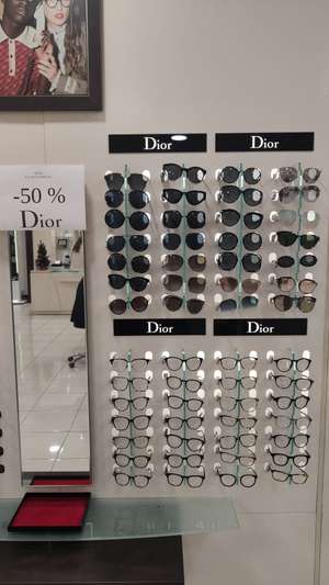 50% de Réduction sur les lunettes Solaires ou de Vue Dior - Quétigny (21)